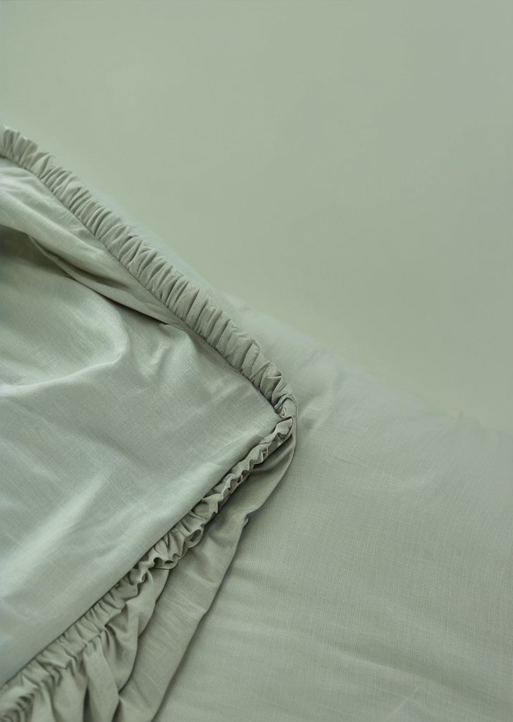 Jasnozielony, bardzo miąkki zestaw prześcieradła i poszewki na poduszką - obrazek 2