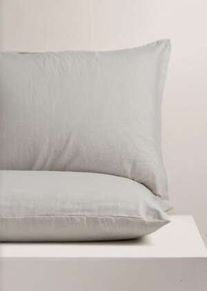 2 pary szarych, bawełnianych poszewek na poduszką gospodyni domowej