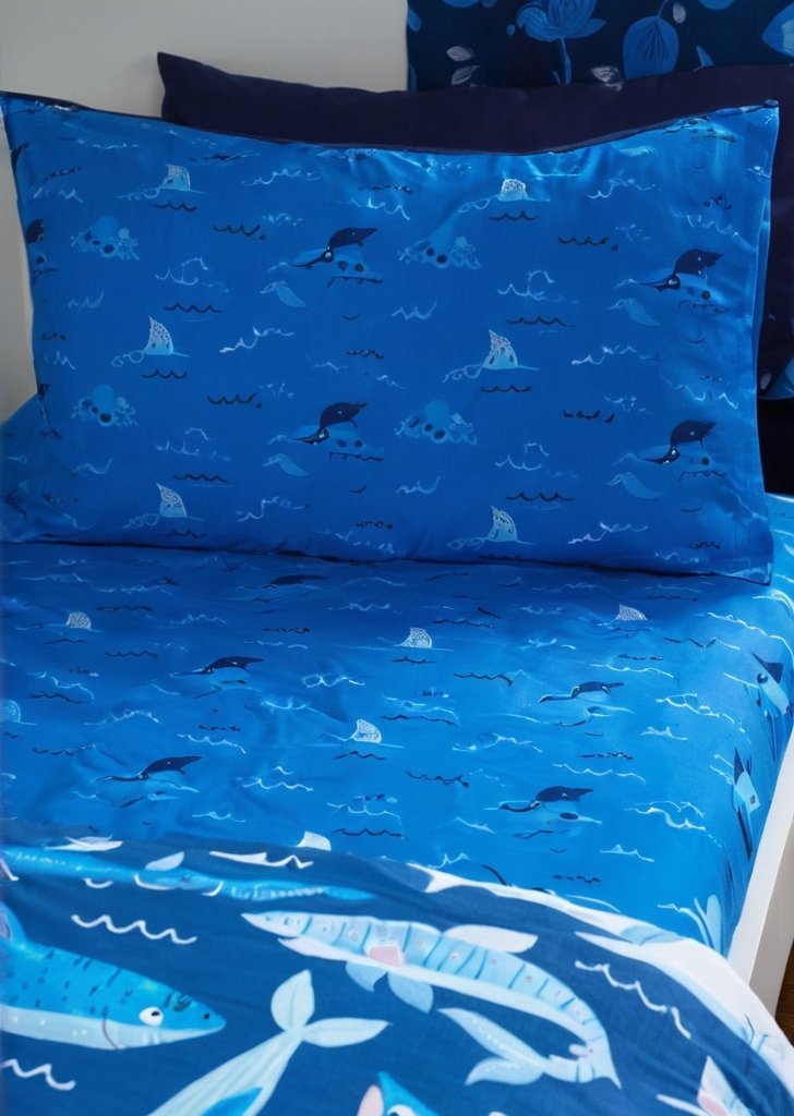 Prześcieradło dzieciące w kolorze niebieskim Jawsome Shark